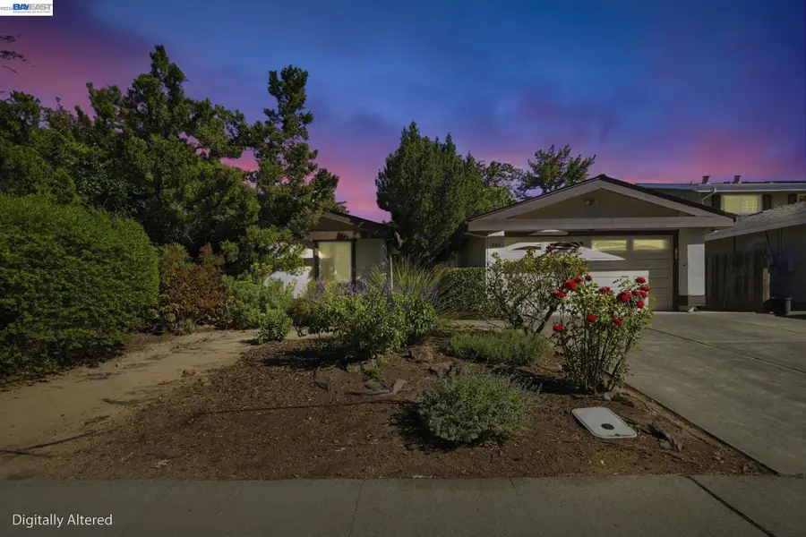 336 Encina Ave, Davis, CA 95616 - #2