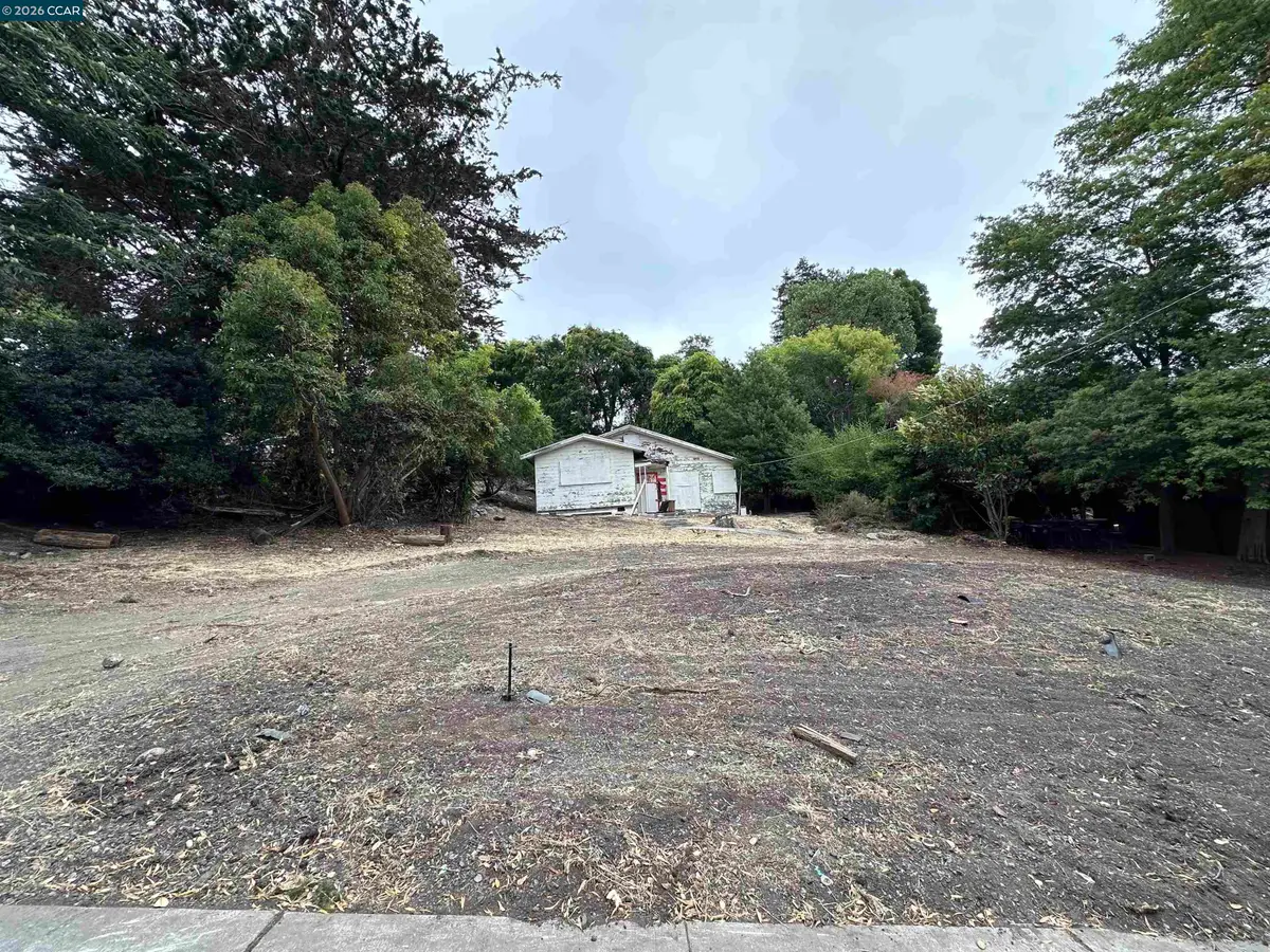 534 La Paloma Rd, El Sobrante, CA 94803 - #1