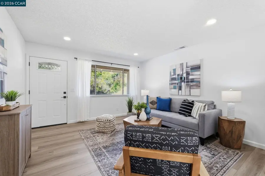 6417 Feliciter Way, Citrus Heights, CA 95610 - #3