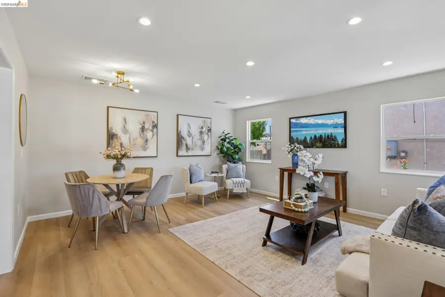 887 Linnea Ave, Ashland, CA 94580 - #3