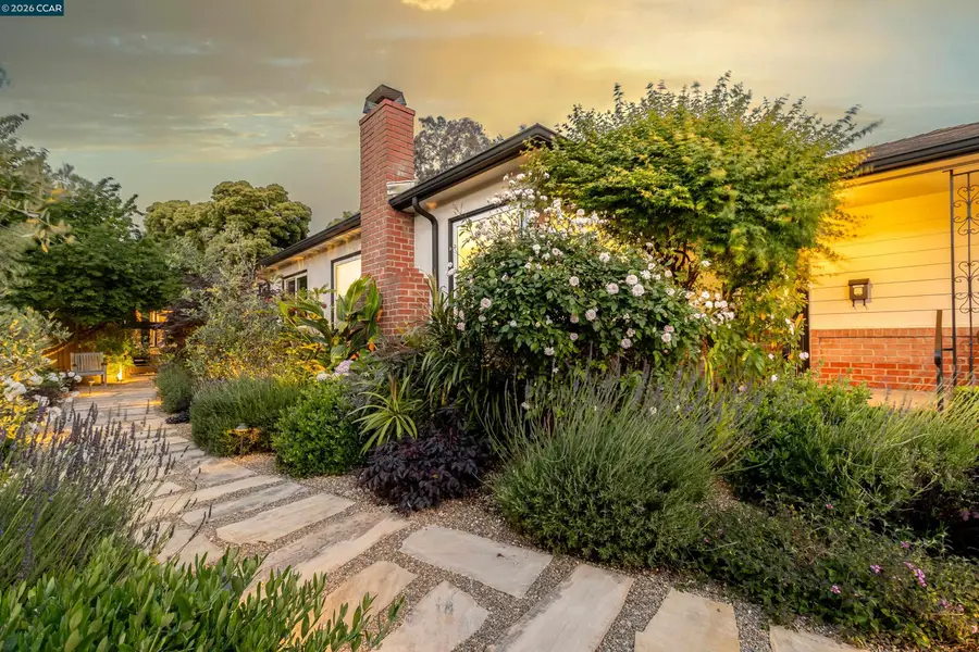 3229-3231 Toyon Ter, Alameda, CA 94501 - #2