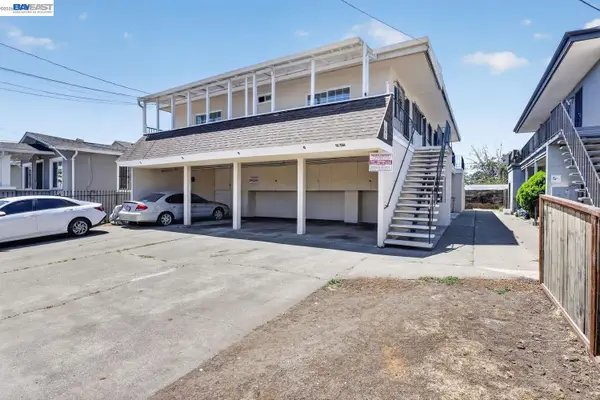 2841 Octavia St, Oakland, CA 94619