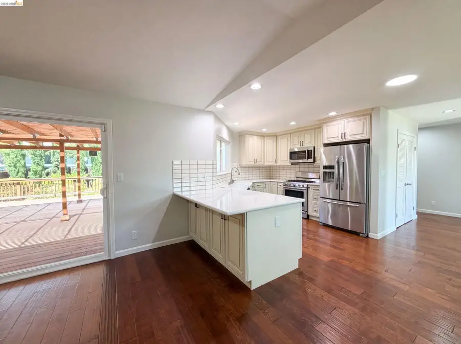 1091 Fox Meadow Way, Concord, CA 94518 - #2