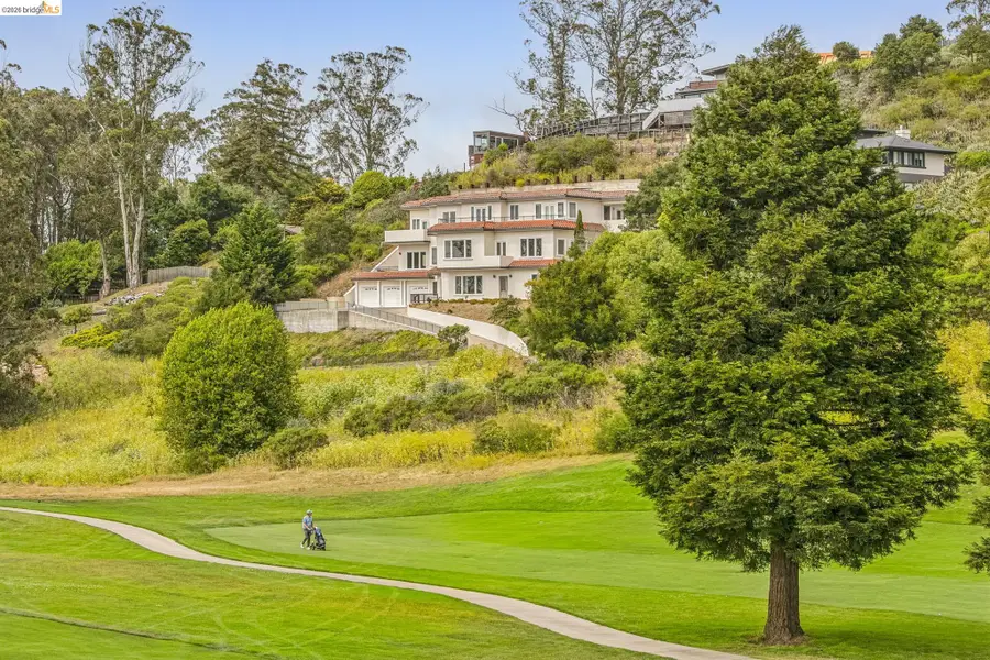 1452 Club View Dr, El Cerrito, CA 94530 - #2