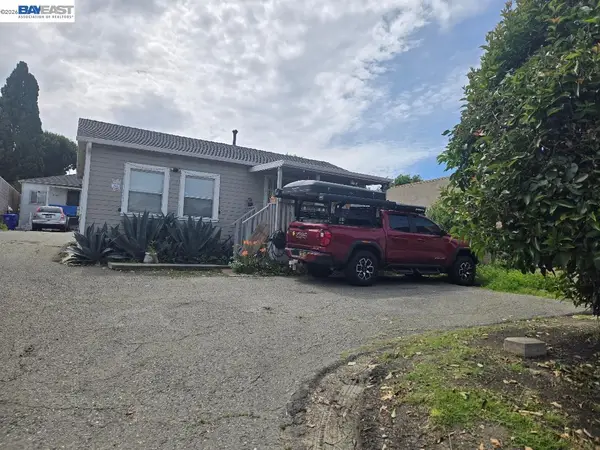 21003 Foothill Blvd, Hayward, CA 94541