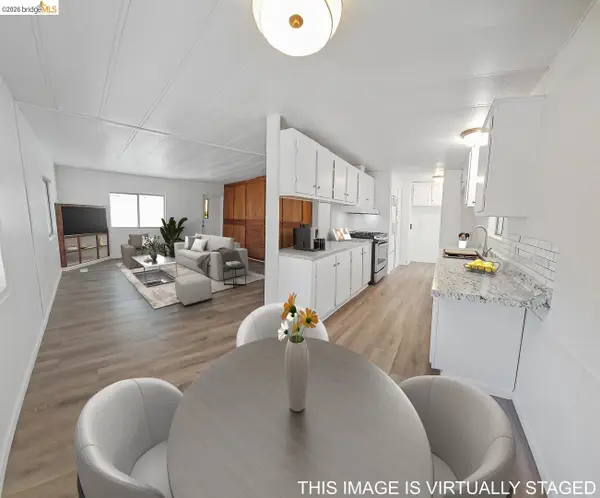 845 Mountain Shadows Blvd, Redding, CA 96003