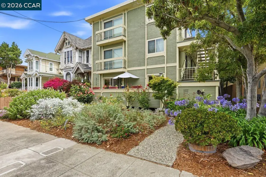 2115 Central #5, Alameda, CA 94501 - #3