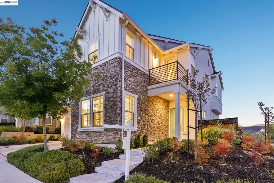 4203 Oak Knoll Dr, Dublin, CA 94568 - #2