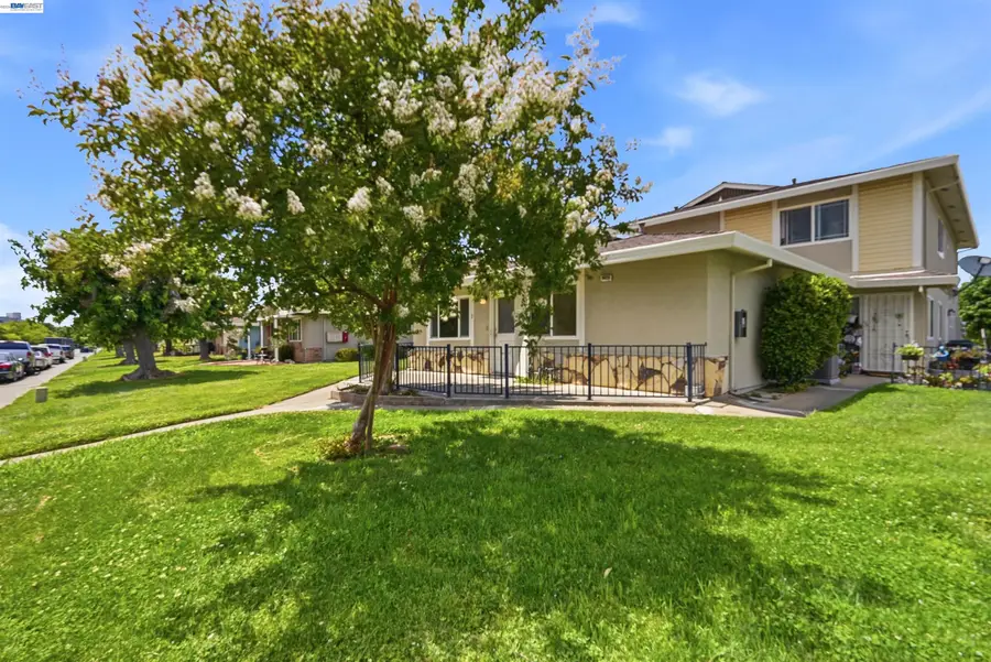 9079 Pinata Way #1, Sacramento, CA 95826 - #3