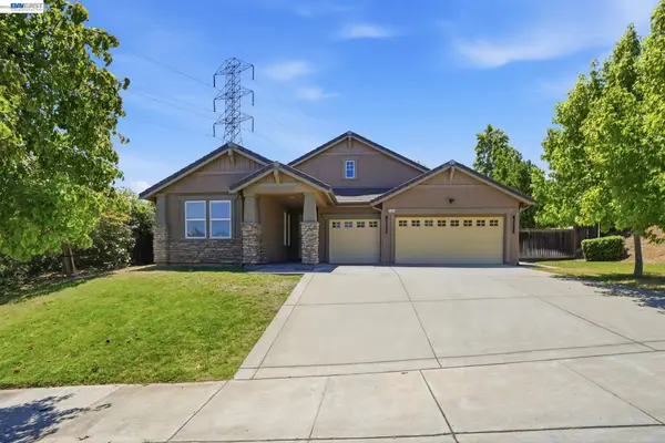 2742 St Andrews Dr, Brentwood, CA 94513