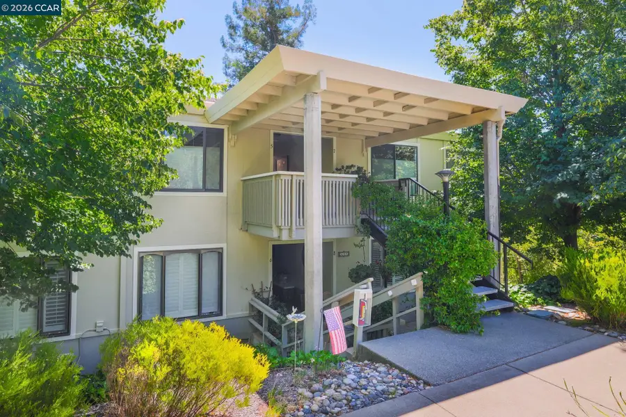 2224 Pine Knoll Dr #8, Walnut Creek, CA 94595 - #2
