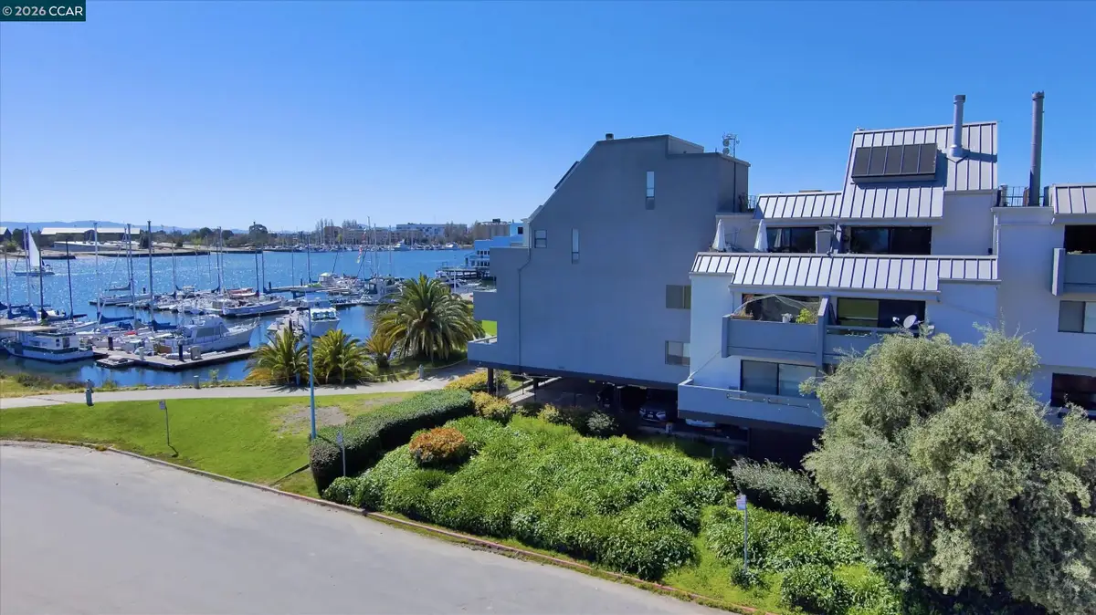 1 W Embarcadero #354, Oakland, CA 94607 - #1