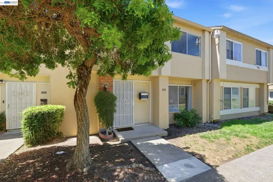 4246 Solar Cir, Union City, CA 94587 - #2