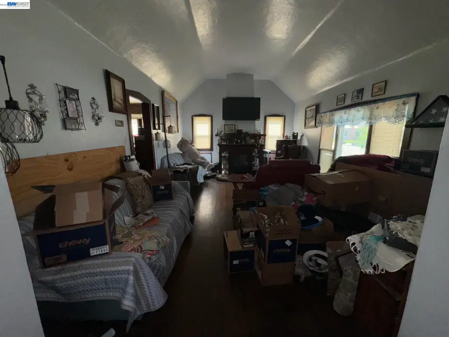 20940 Montgomery Ave, Hayward, CA 94541 - #3