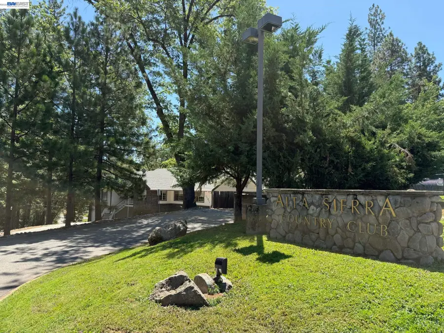 11933 Tammy Way, Grass Valley, CA 95949 - #2