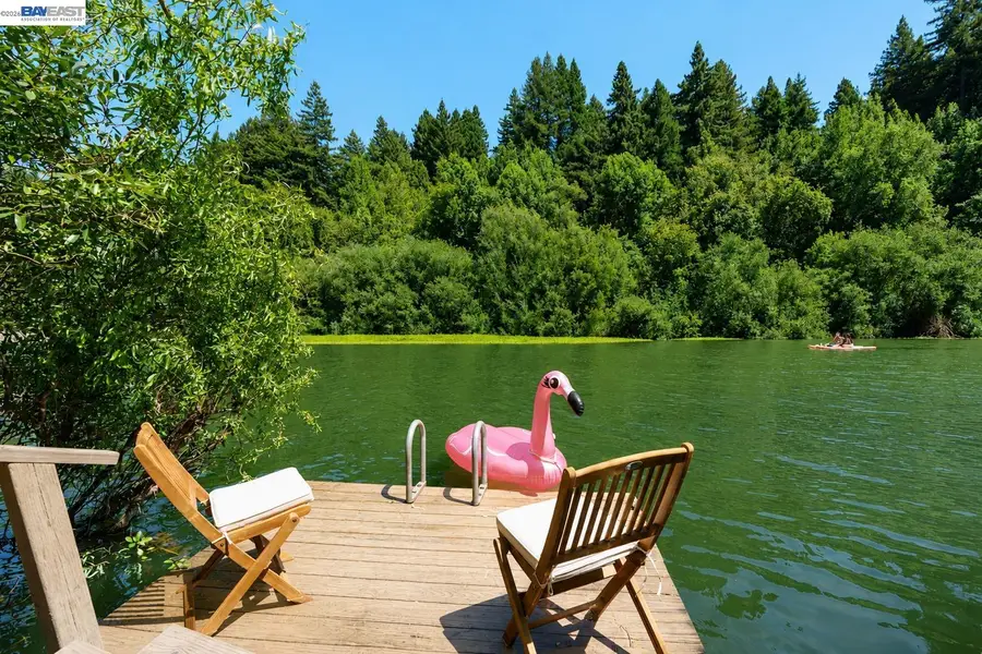 15573 Riverside Dr, Guerneville, CA 95446 - #2