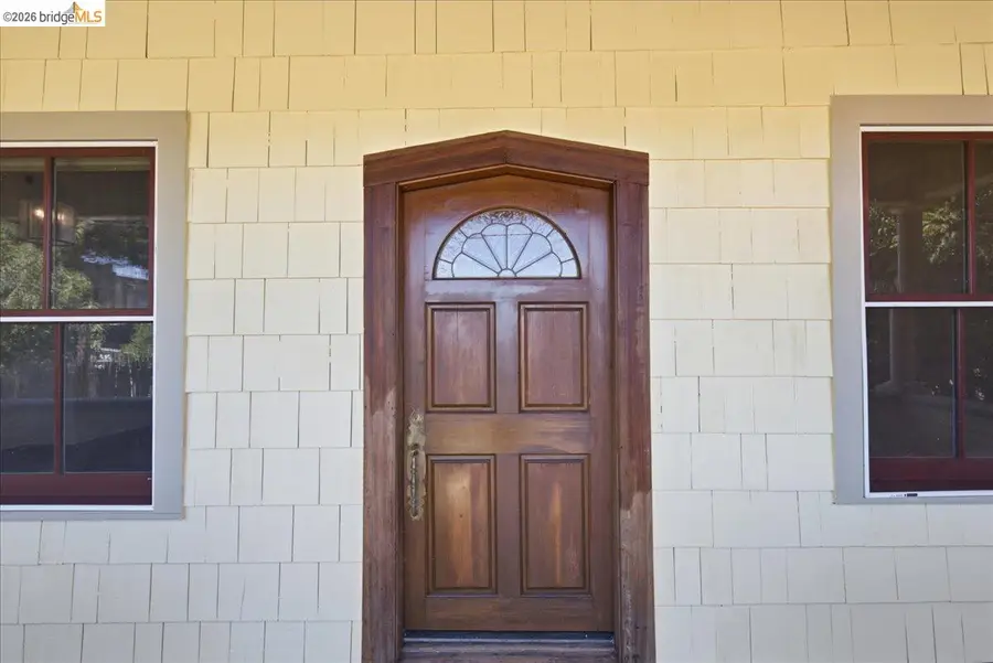 627 6th Street, Vallejo, CA 94590 - #3