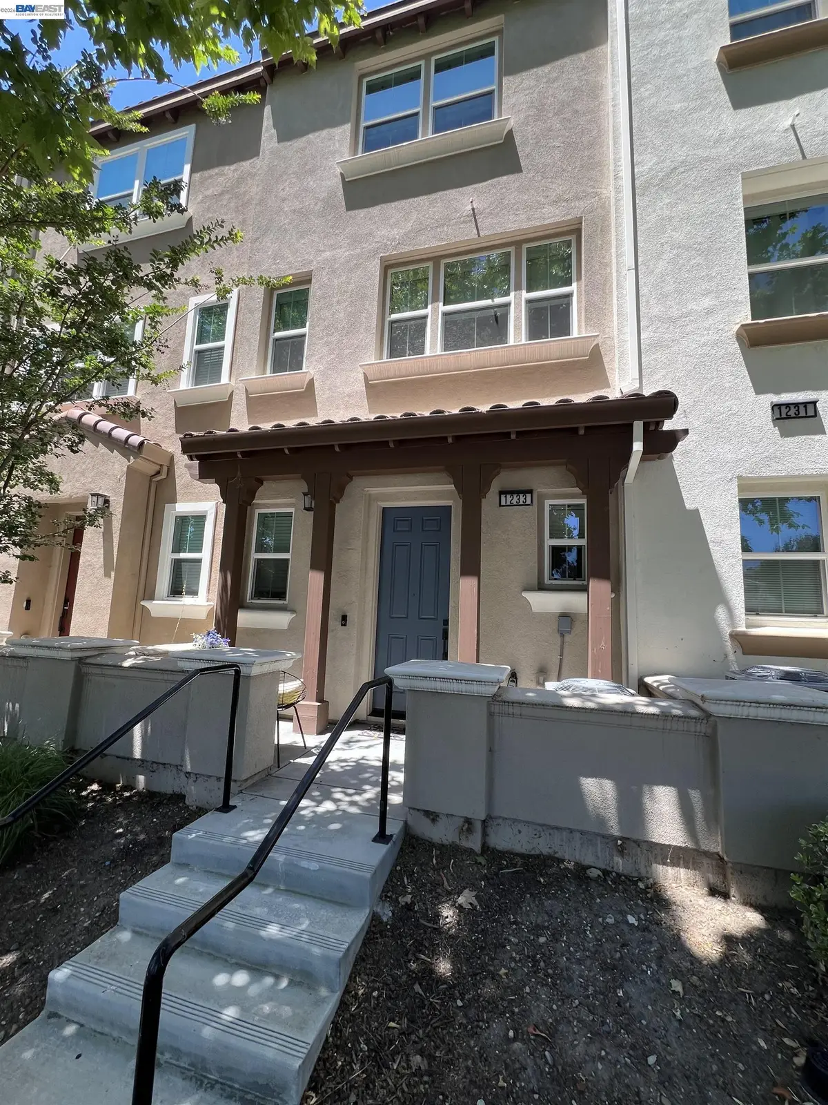 1233 Merry Loop, Milpitas, CA 95035 - #1