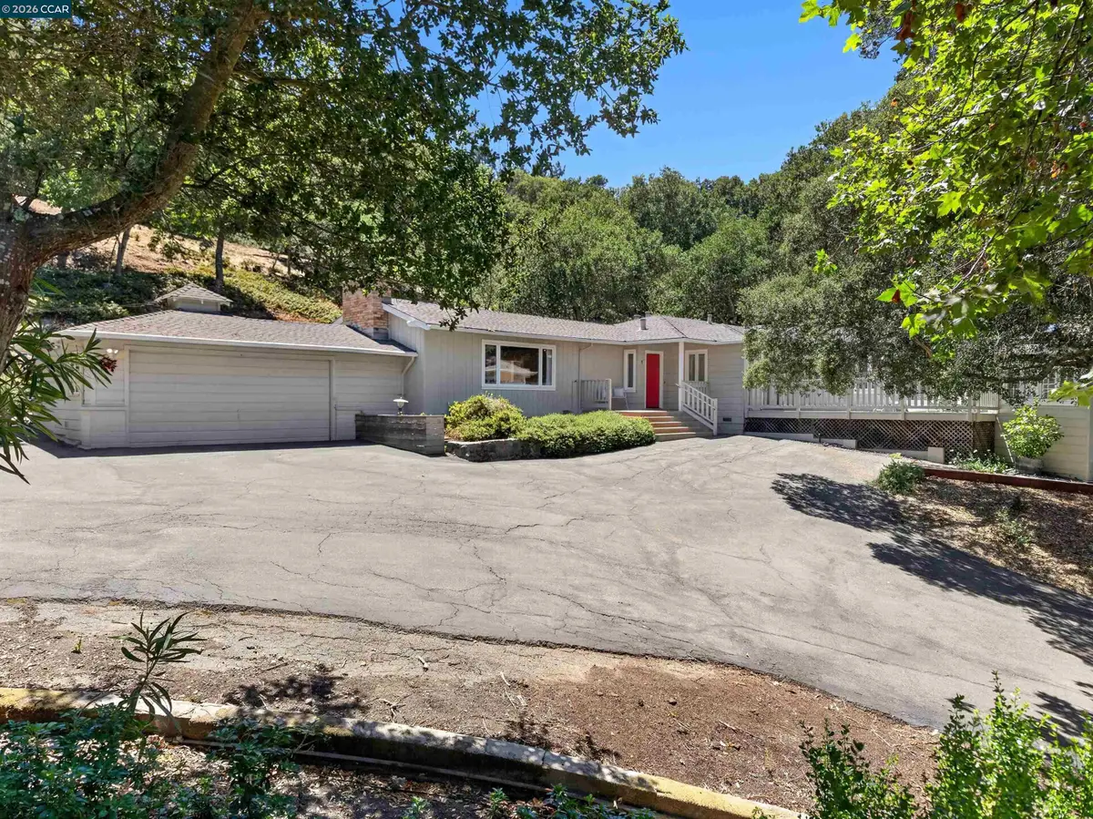 1 Greenwood Ct, Orinda, CA 94563 - #1