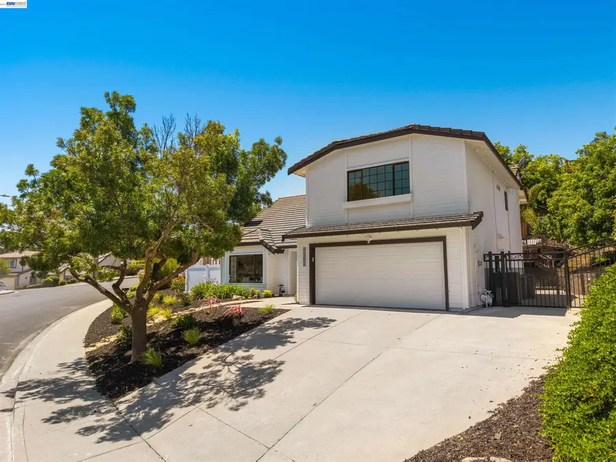 7966 Iglesia Dr, Dublin, CA 94568 - #2