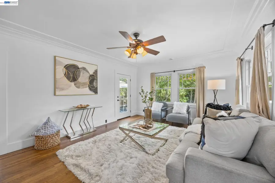 2521 Pleasant St, Oakland, CA 94602 - #3