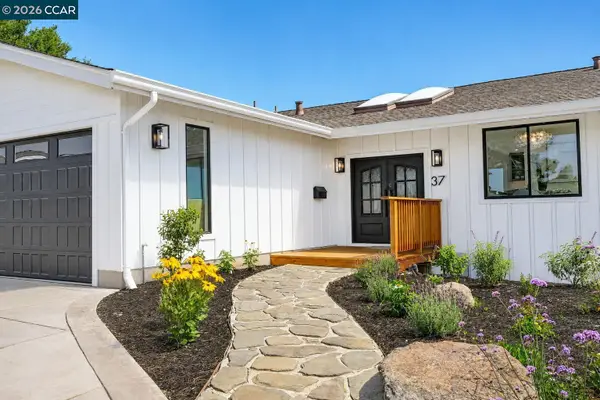 37 Corte Pinon, Moraga, CA 94556