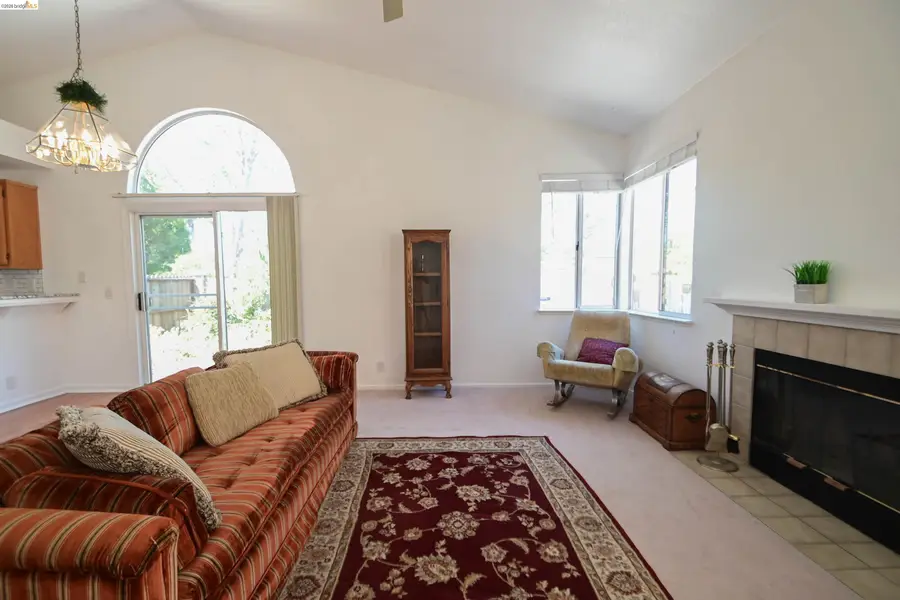 240 Seabury St., Suisun City, CA 94585 - #2