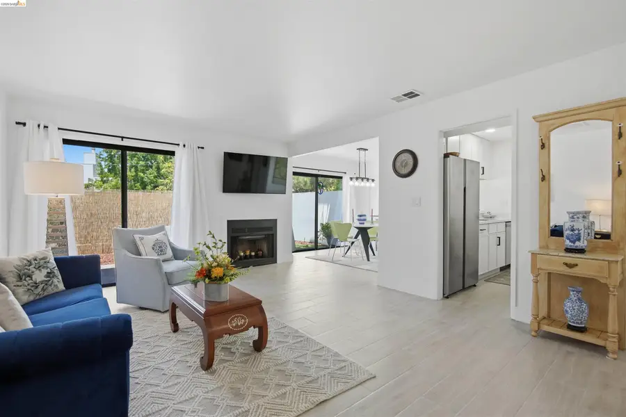 25 Bud Ct, Pleasant Hill, CA 94523 - #3