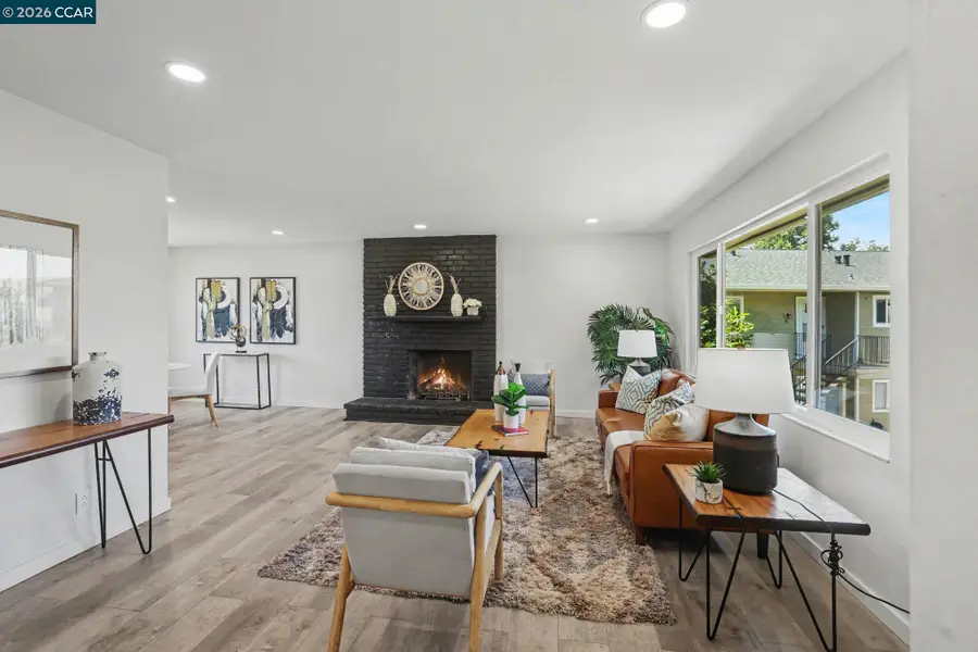 1965 Ascot Dr #6, Moraga, CA 94556 - #3