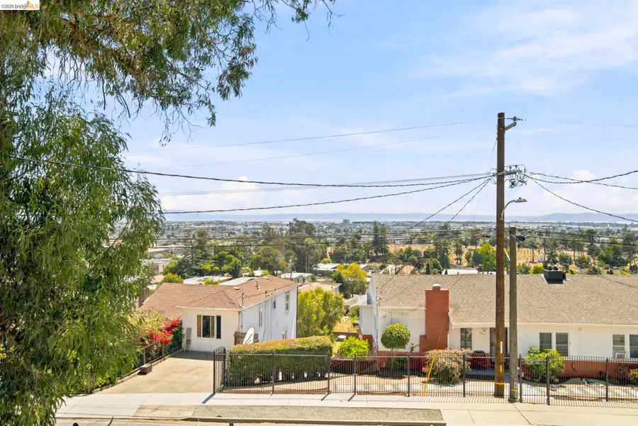 6616 Outlook Ave, Oakland, CA 94605 - #2