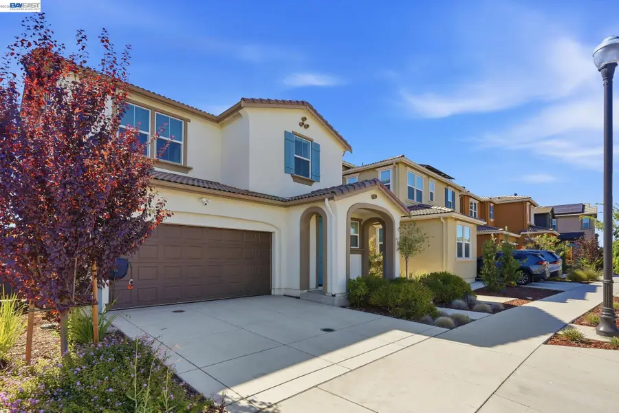 7149 Diamond Ave, Tracy, CA 95377 - #2