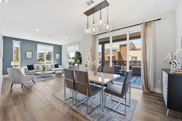 2339 Kinetic Cmn #312, Fremont, CA 94539