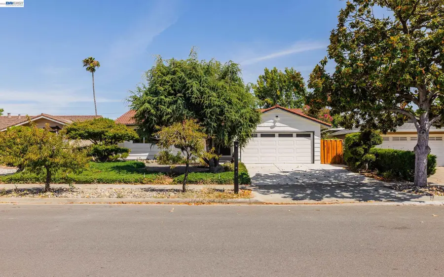 1393 Annapolis Way, San Jose, CA 95118 - #2