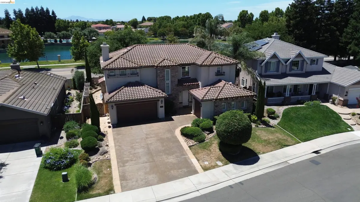 5548 Cortina Ln, Stockton, CA 95219 - #1