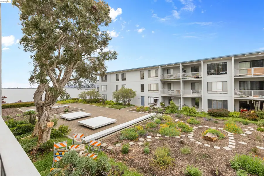 8 Captain Drive #E356, Emeryville, CA 94608 - #3