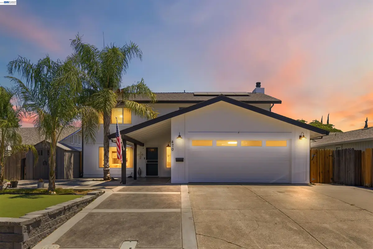 470 Edwards St, Winters, CA 95694 - #1