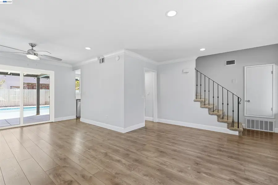 470 Edwards St, Winters, CA 95694 - #3