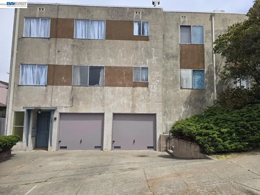 764 Pierce St, Albany, CA 94706 - #2