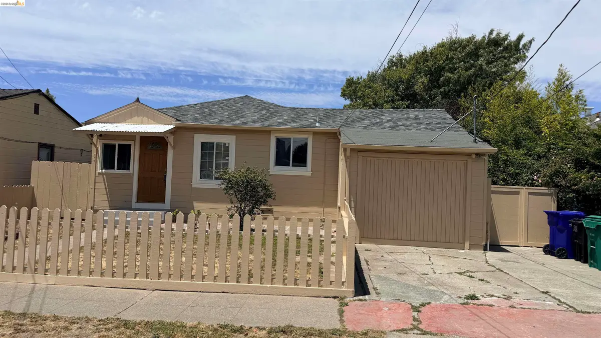 787 34th St, Richmond, CA 94805 - #1