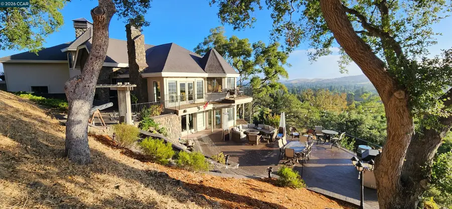 715 Castle Rock Rd, Walnut Creek, CA 94598 - #2