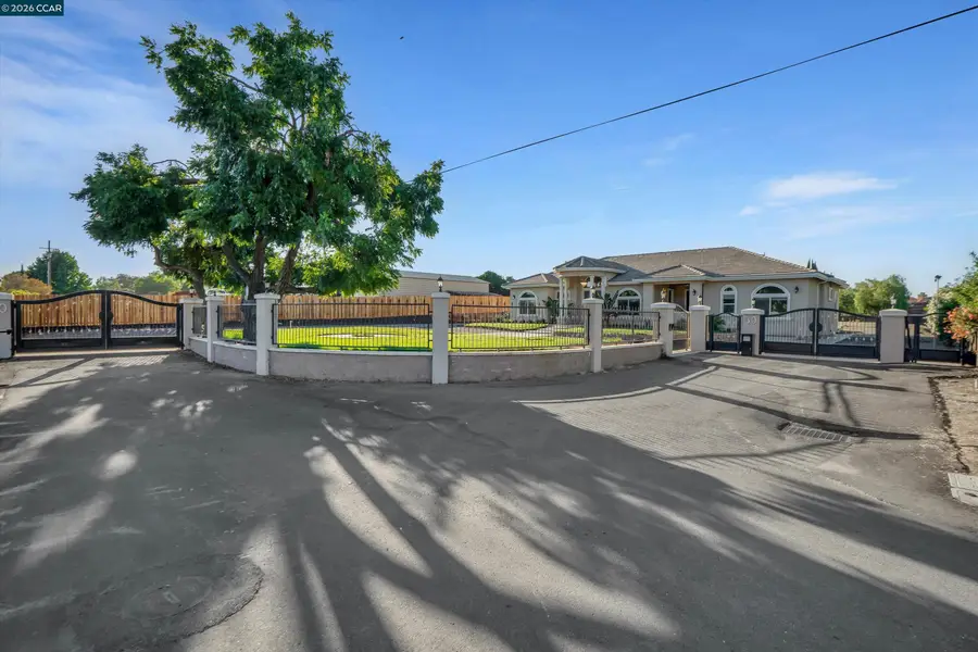 30 W Cypress Place, Oakley, CA 94561 - #2