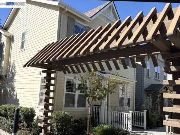 22647 Myrtle Cir, Hayward, CA 94541