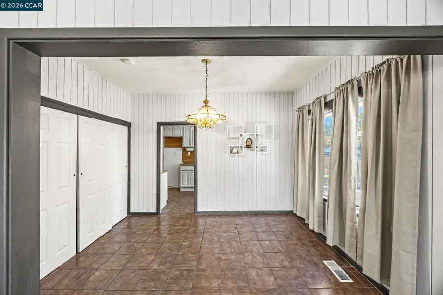 149 W 11th St, Pittsburg, CA 94565 - #3