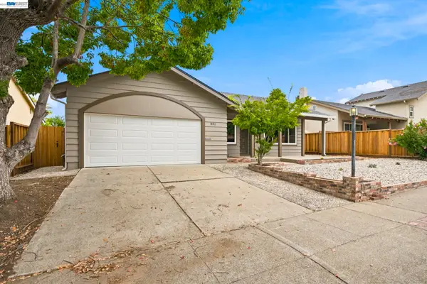 801 Lippert Ave, Fremont, CA 94539