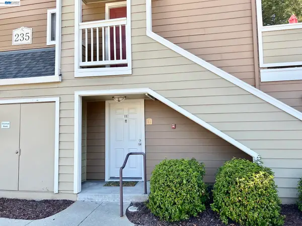 235 Reflections Dr #11, San Ramon, CA 94583