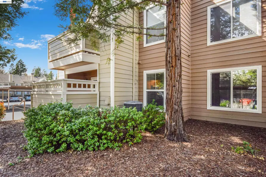 235 Reflections Dr #11, San Ramon, CA 94583 - #3