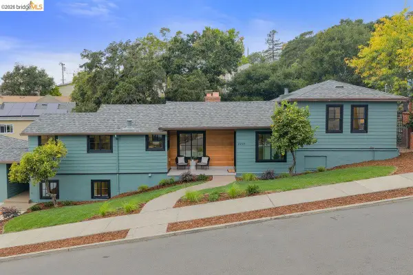 4207 Laguna Ave, Oakland, CA 94602