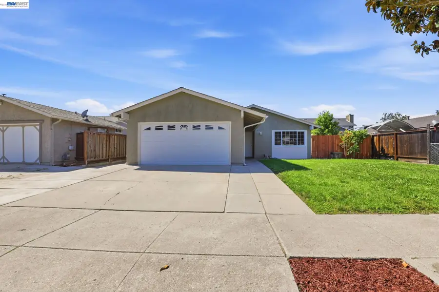 40 Gonzalez Dr, Hollister, CA 95023 - #2