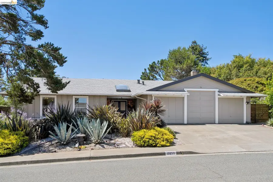 13255 Clairepointe Way, Oakland, CA 94619 - #2
