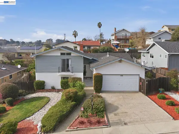 836 Hawthorne Dr, Rodeo, CA 94572